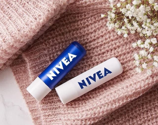 Czy krem NIVEA nadaje się na mróz? Ochrona skóry przed zimnem Czy krem NIVEA nadaje się na mróz? Ochrona skóry przed zimnem