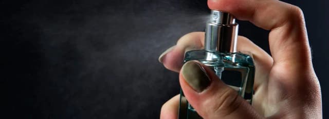 Czym się różni tester perfum od oryginału? Odkryj kluczowe różnice Czym się różni tester perfum od oryginału? Odkryj kluczowe różnice